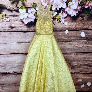 Women’s Handmade Ball Gown Embroidered Sequins Gold Floral Long Dress Gown